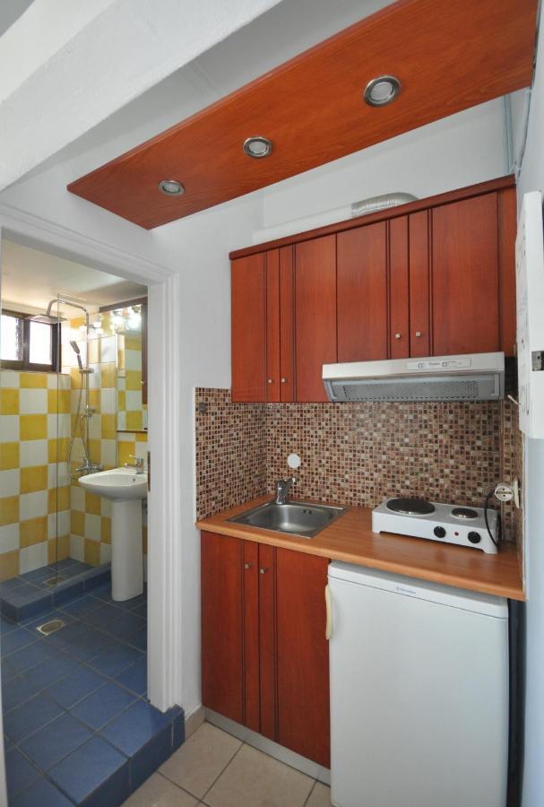 Apartments Chania Chrissi Akti Chania