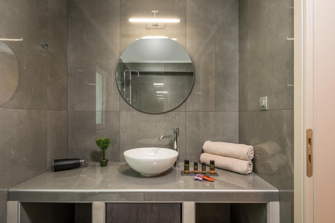 Quarters Luxury Apts Chania (Crete)