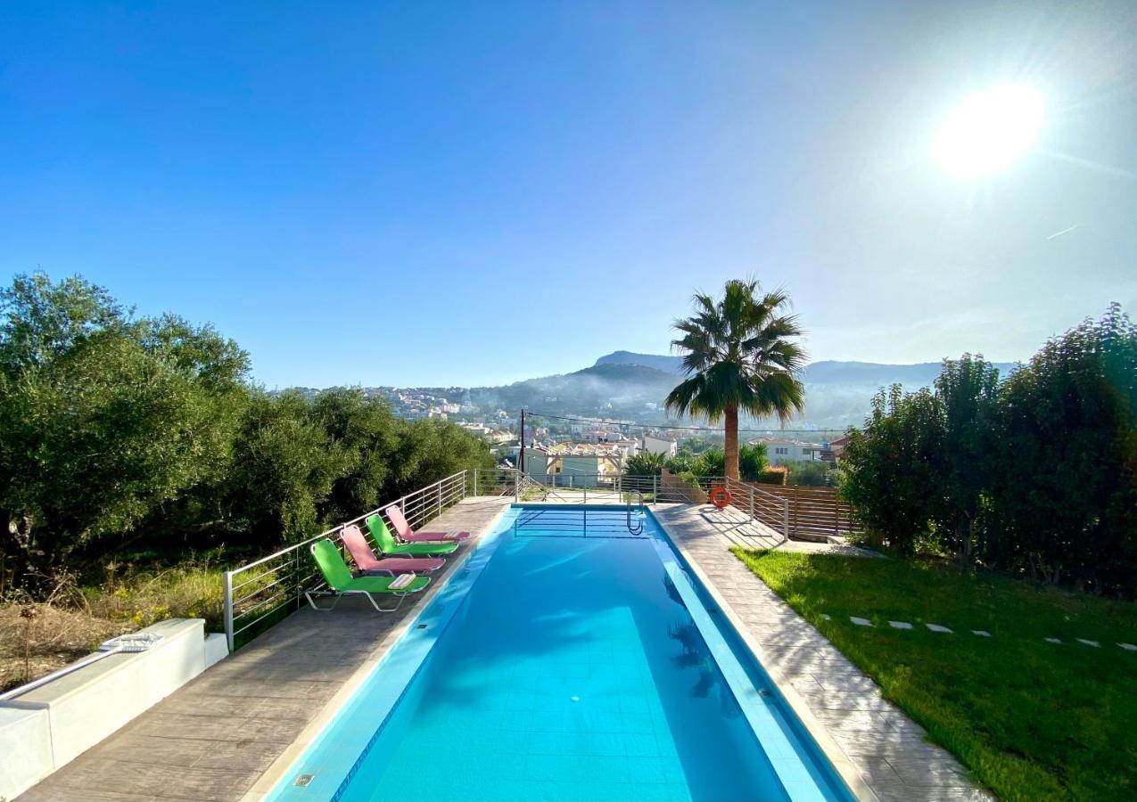 Seaview With Shared Pool, Almyrida