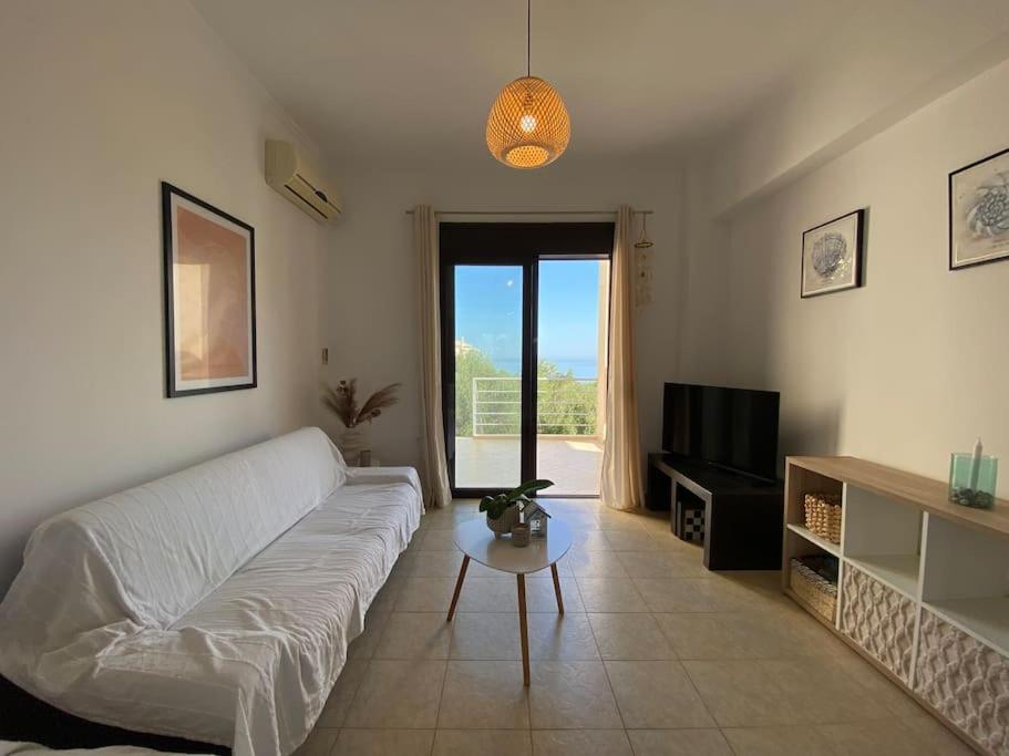 Apartment Seaview With Shared Pool, Almyrida Chania (Crete)