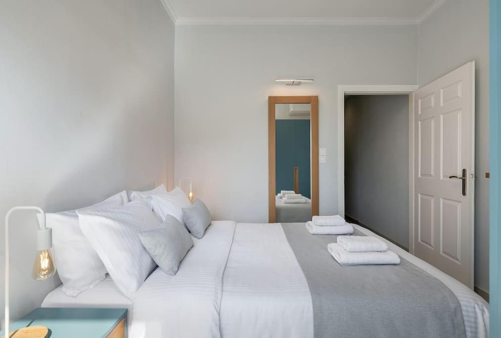 Apartment West