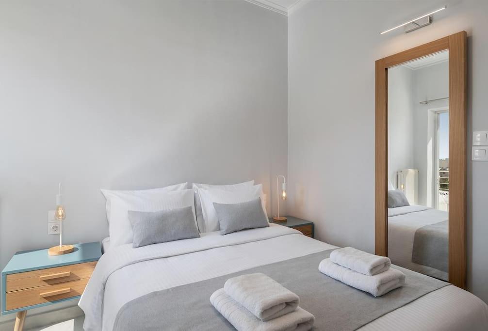 Apartment West