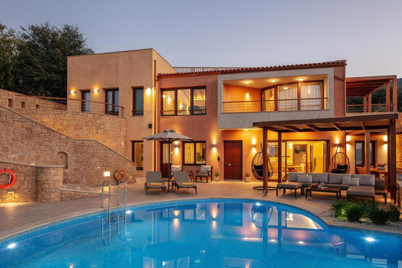 Vardina Chania (Crete)