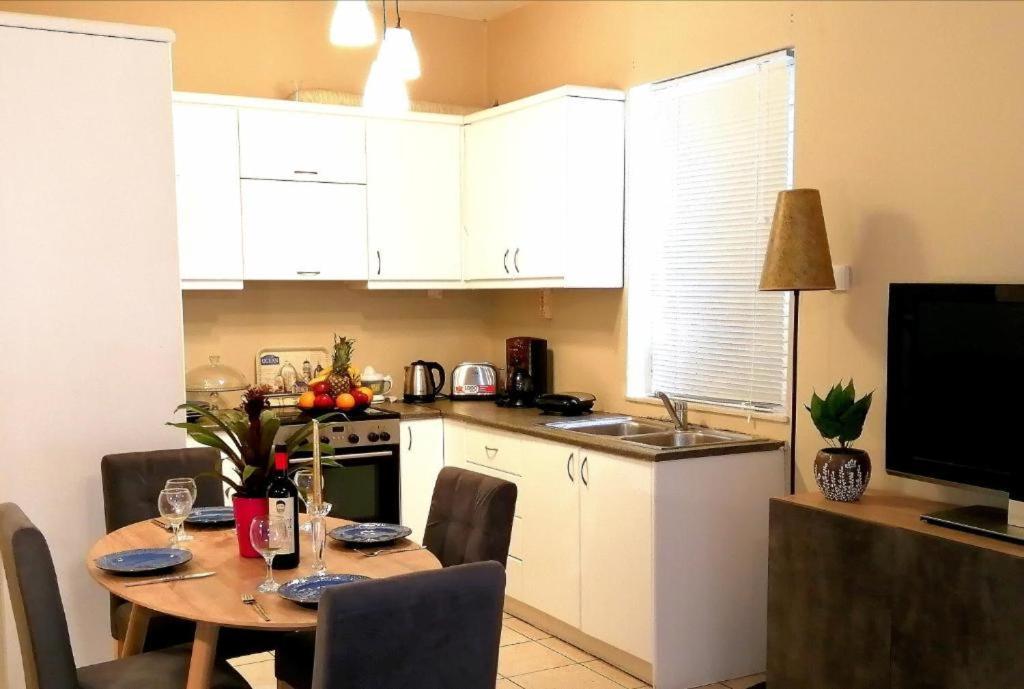 Apartment Odyseia Apts ιi At The Center Of The & Old Town
