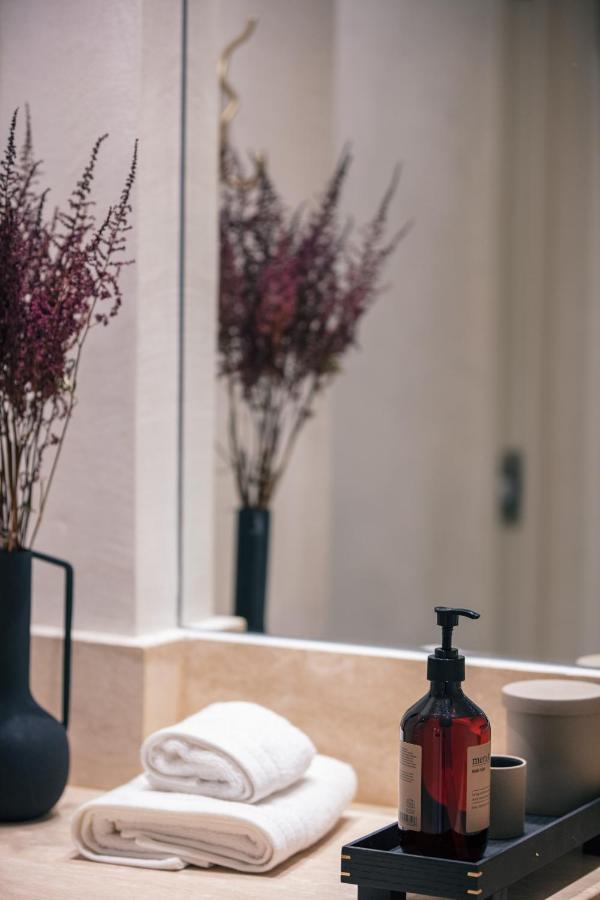 Path I & Ii - A Taste Of Elegance Chania (Crete)