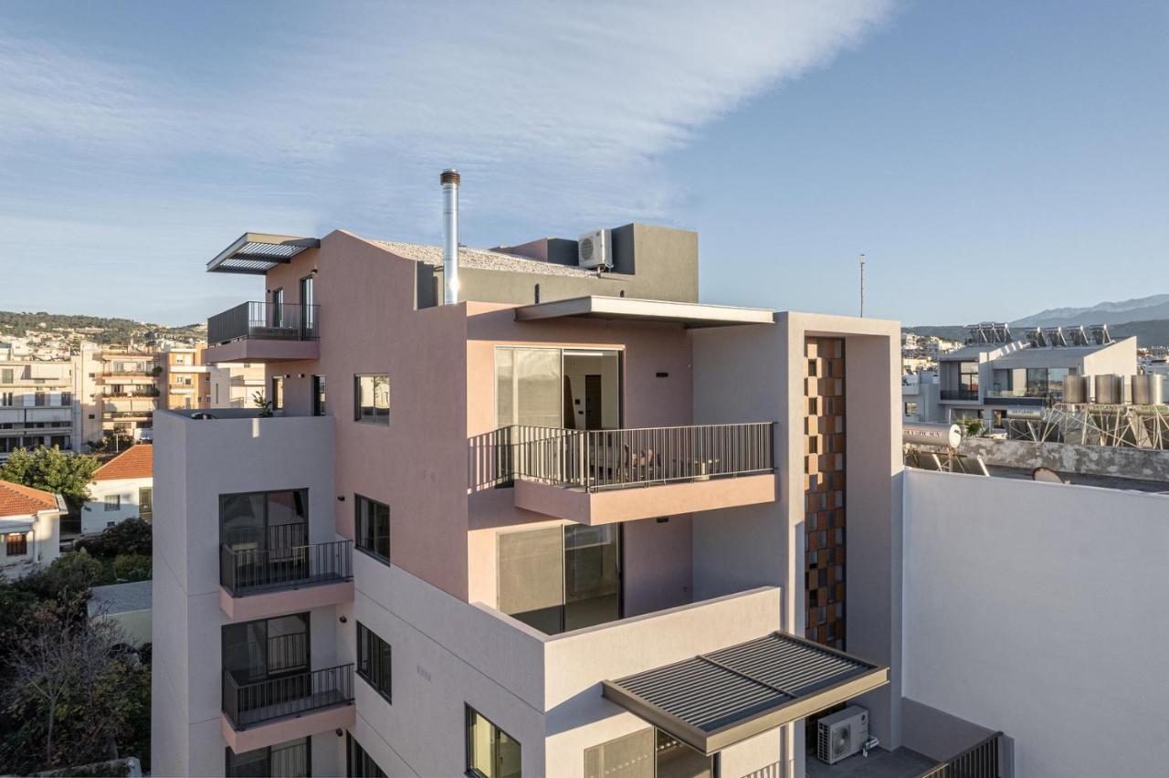 Sea & Sun Penthouse Apartment *