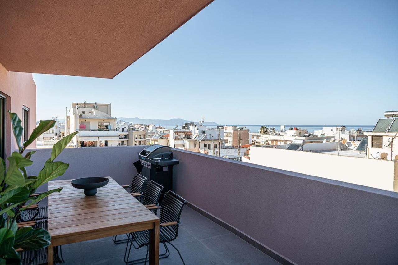 Sea & Sun Penthouse Apartment