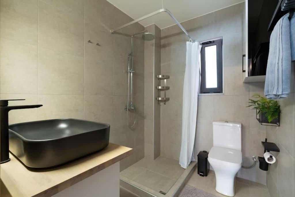 Nb Studio, Steps Away From The Beach And The City