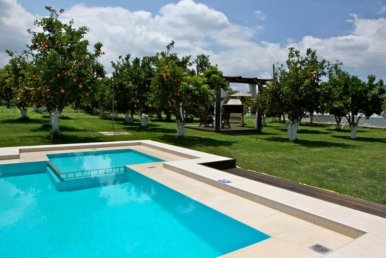 Villa Neriana - Garden Paradise