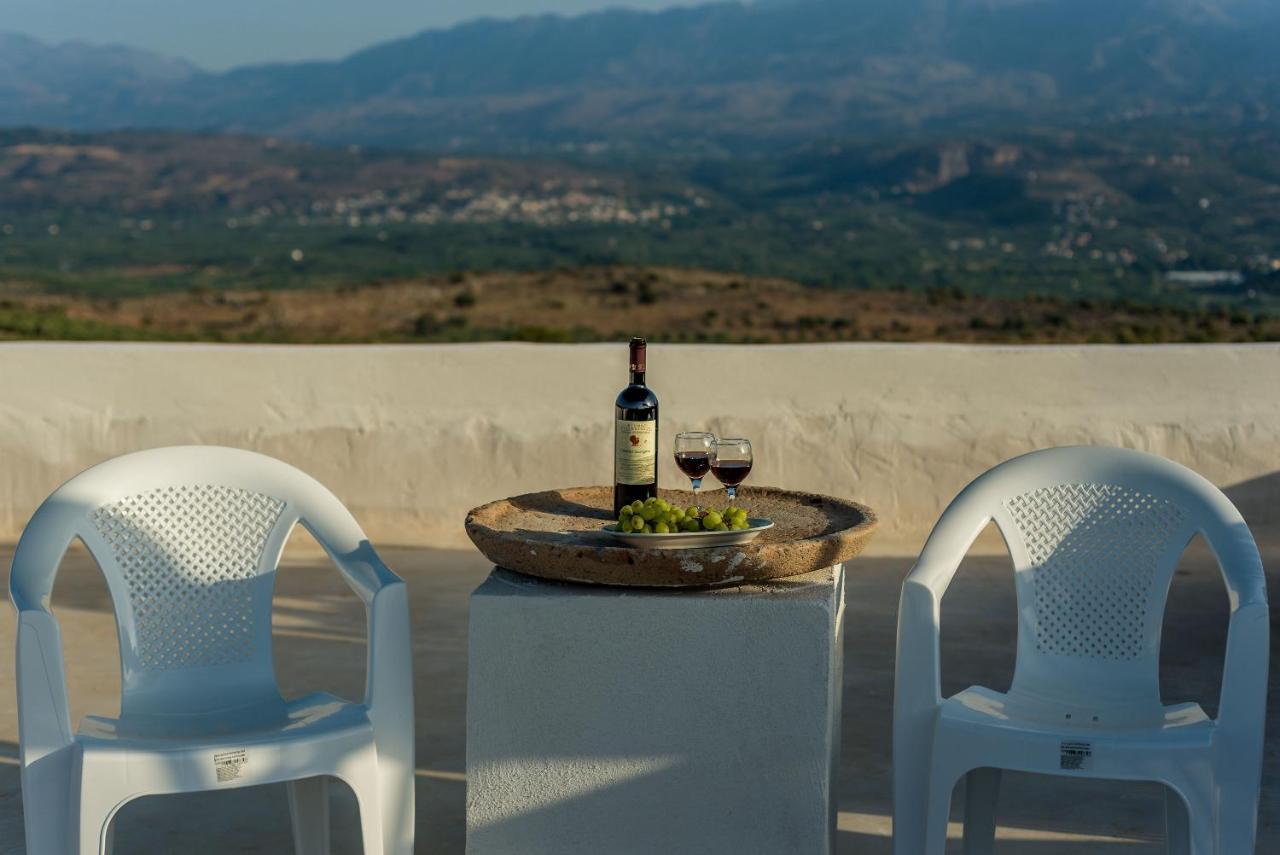 Bella-maria At Aptera With Mountain And Sea View !! Chania (Crete)