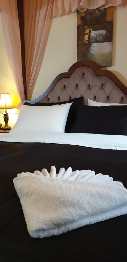 Odos Oneiron Boutique 4*