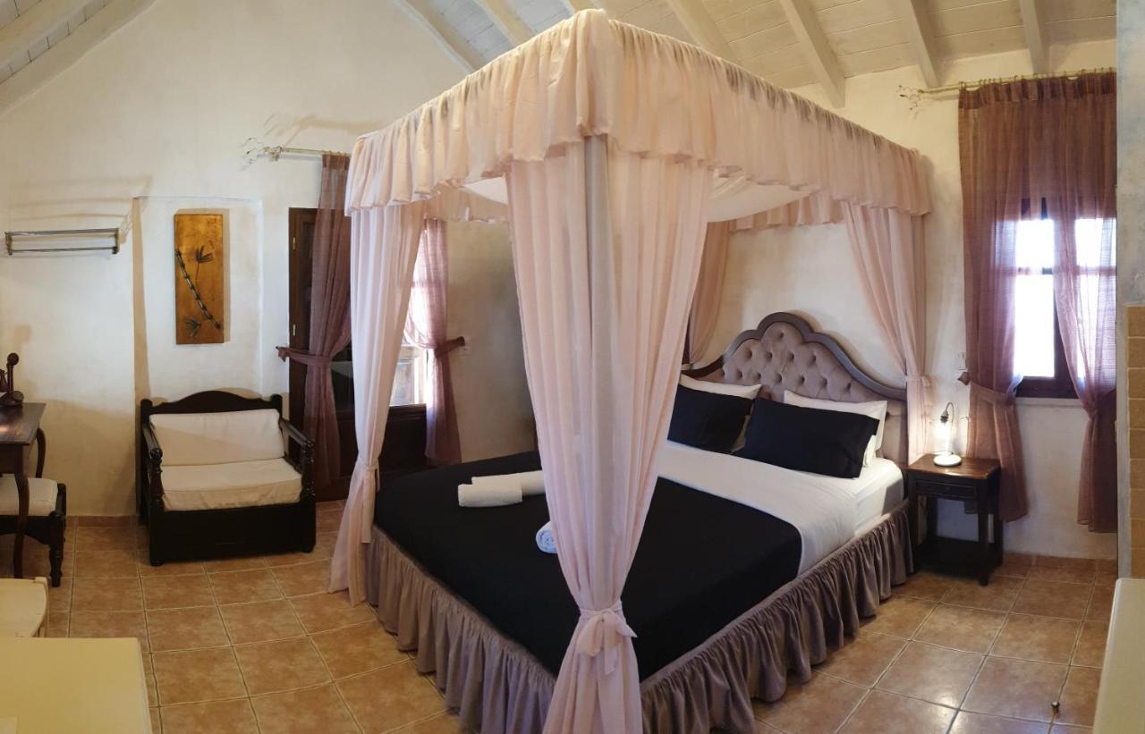 Odos Oneiron Boutique 4* Chania (Crete)