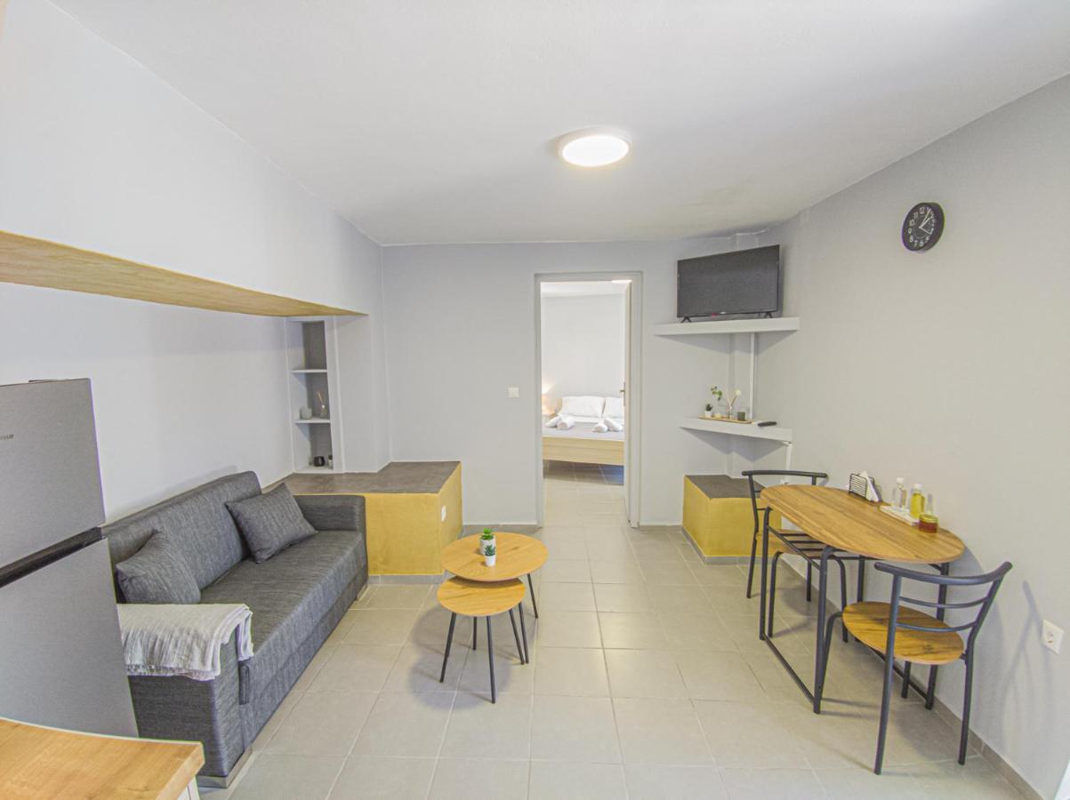 Apartment Comfy With Small Private Pool, Fiber Internet And Private Parking Chania (Crete)
