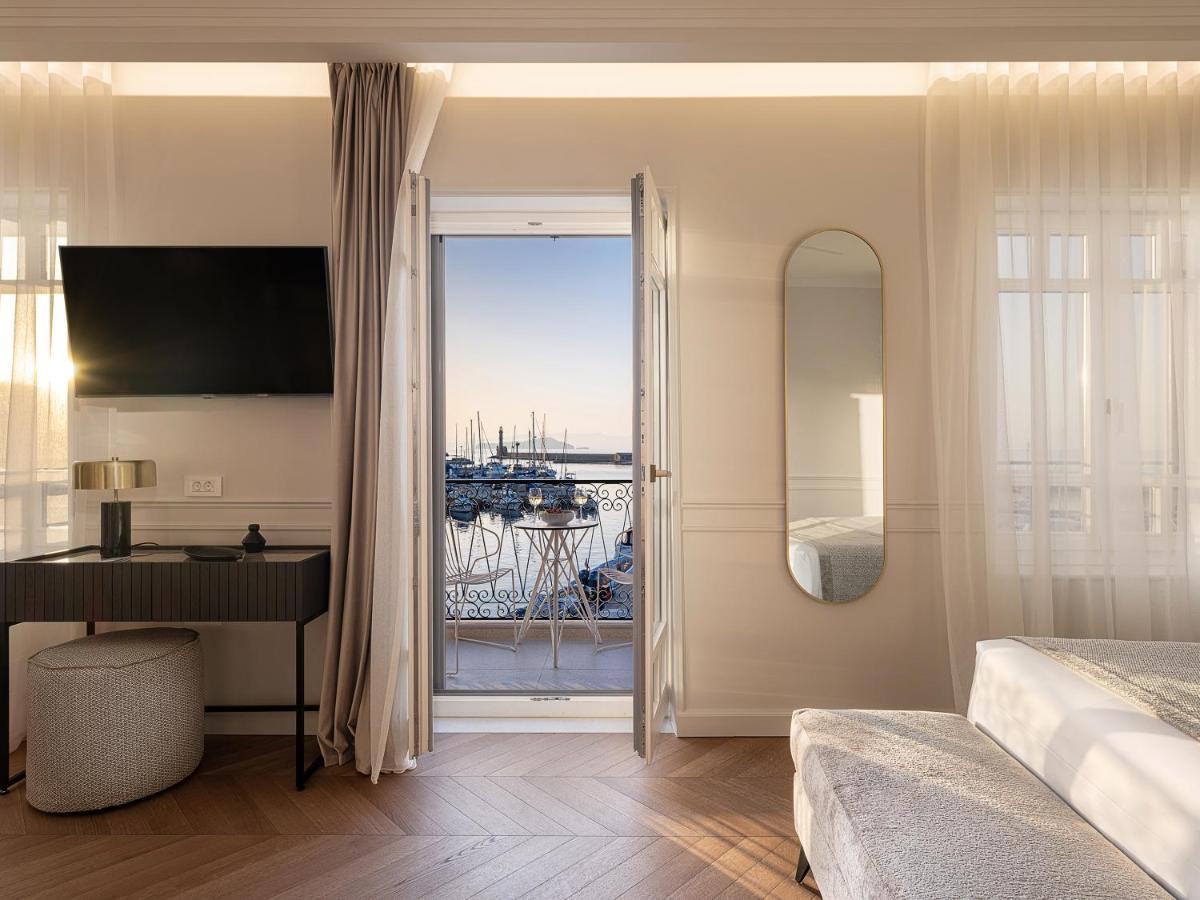 Riviera 5*
