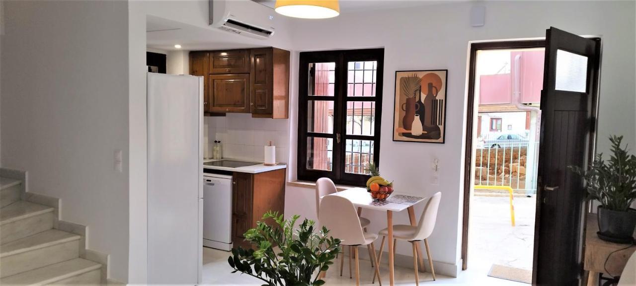 Canevaro Twins Apartment