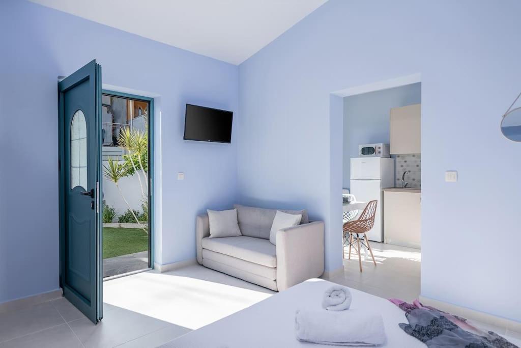 M City Apartments, Garden 1 *