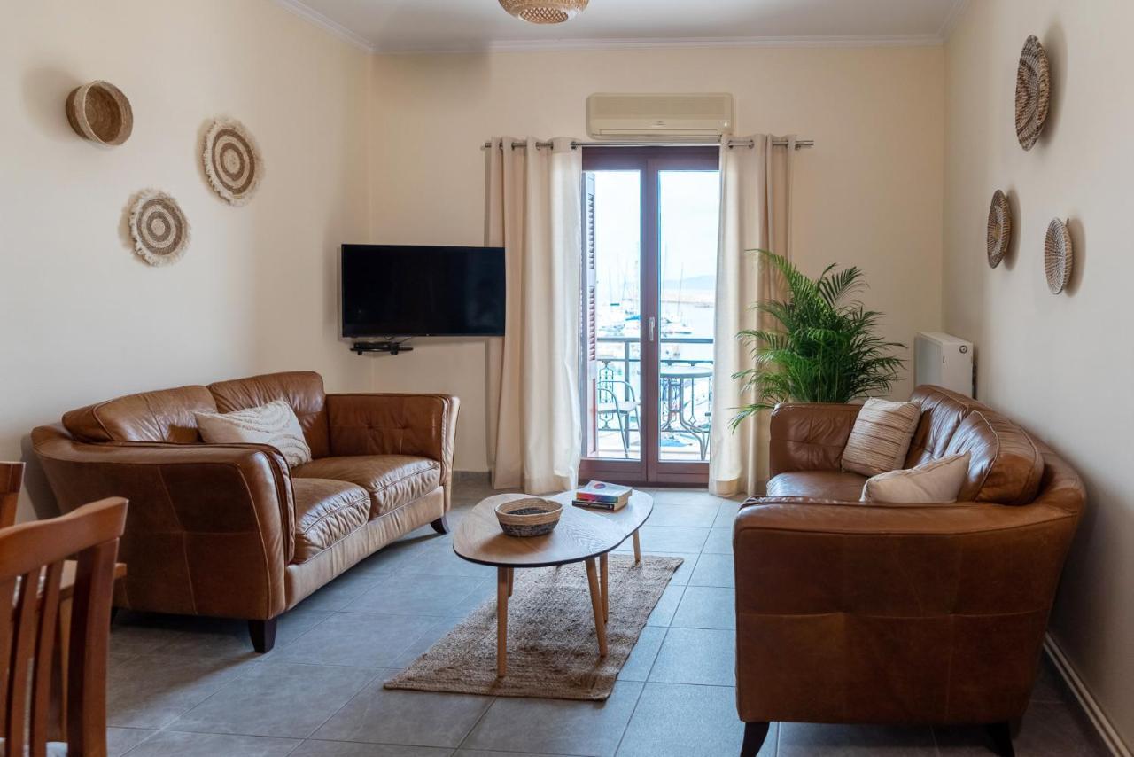 Apartamento Destino Overlooking The Venetian Port Of Chania