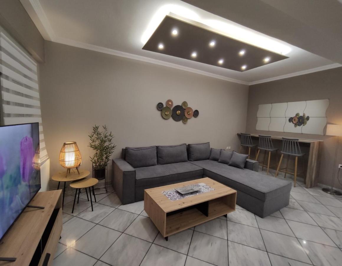Julia House *