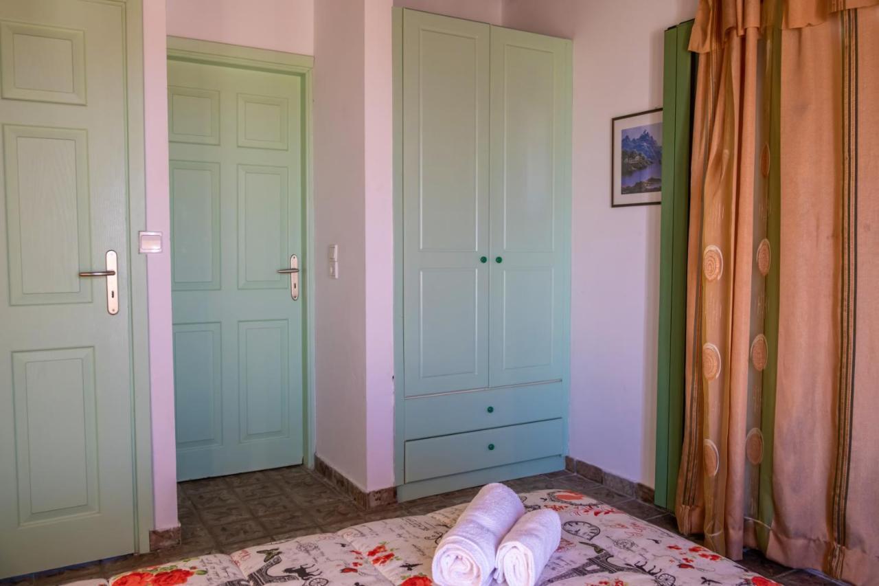 Jokasta & Erato Villa Chania (Crete)