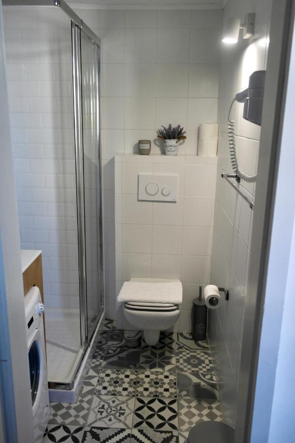 Old Port - Bellavista Appartement *