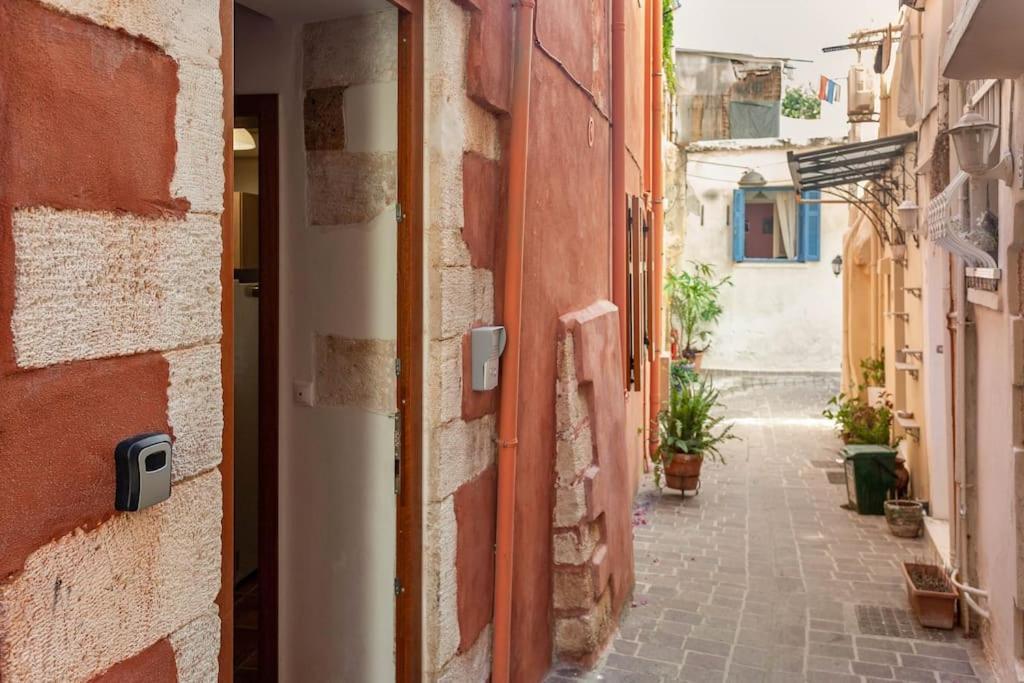 Cozy House In The Old Town *