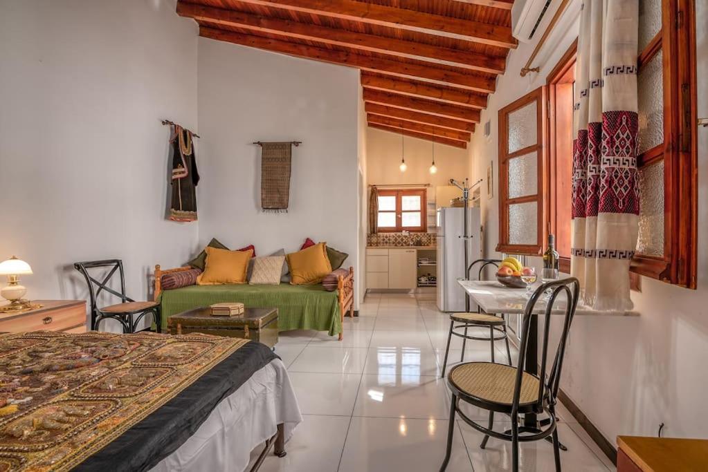 Spitaki - A Hidden Gem Apartment Chania (Crete)