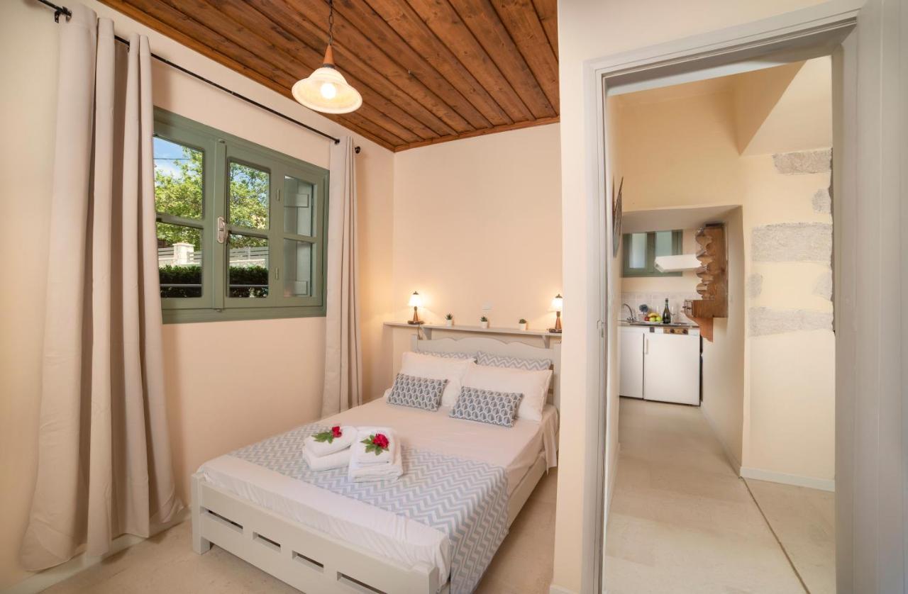 Argoulides Traditional Appartments * Chania (Crete)
