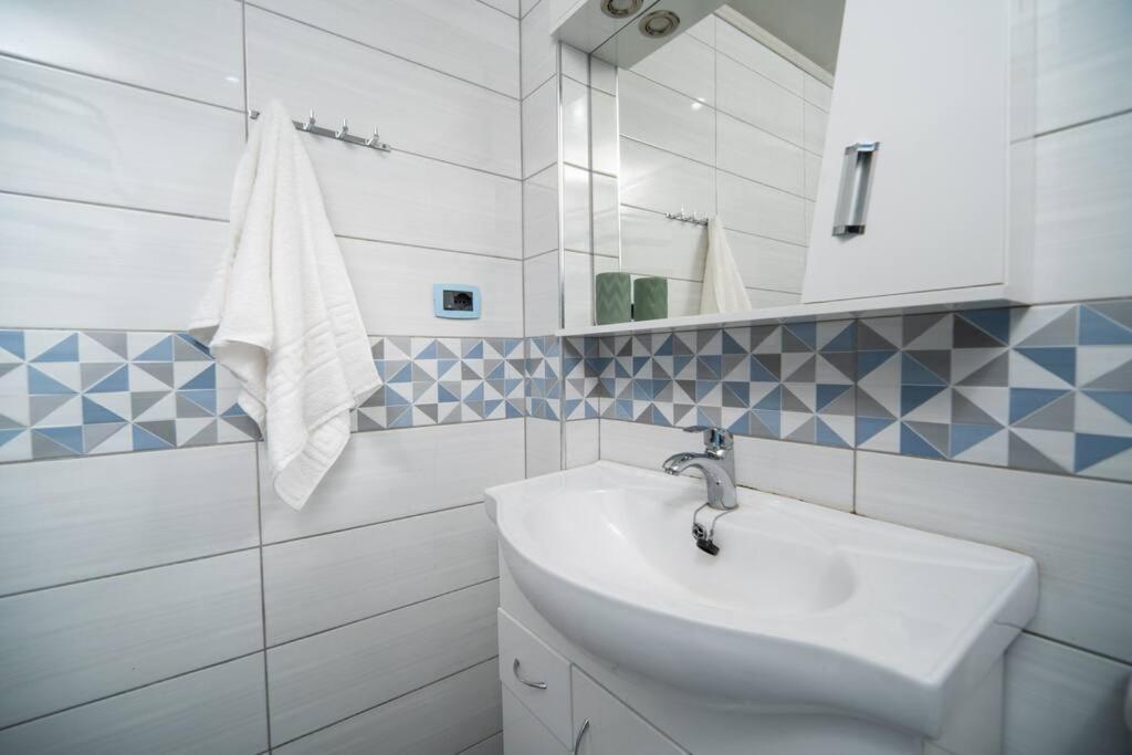 Apartment Family Seacoast Chania (Crete)