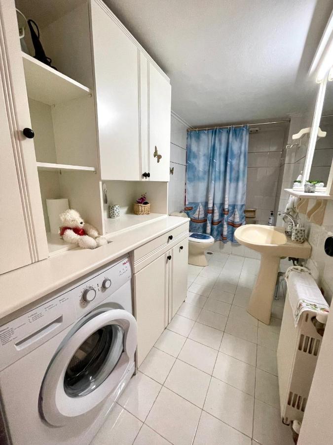 Roumatsali - Hidden 2br Historical Gem *