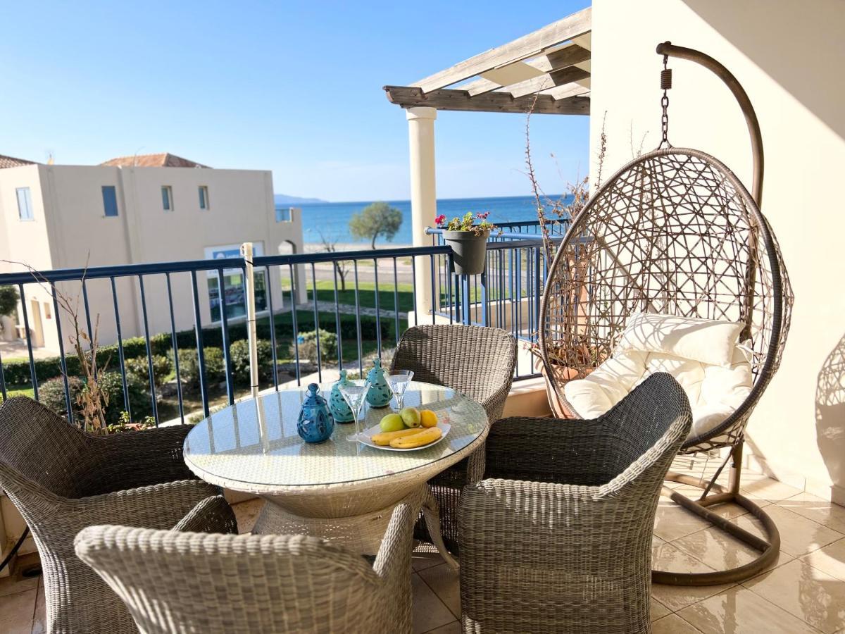 Odyssey Front * Chania (Crete)