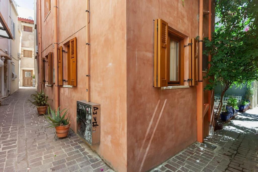 Cozy House In The Old Town *