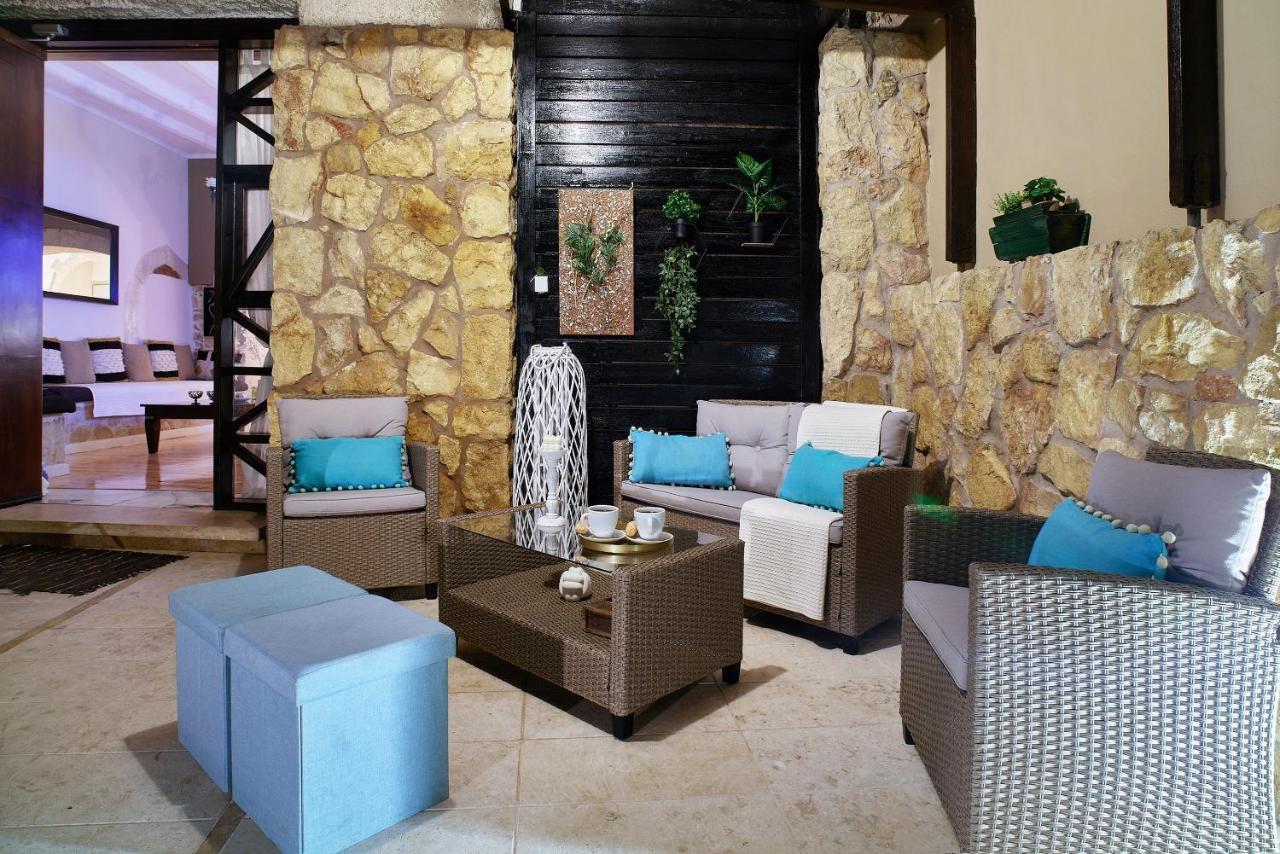 Dreamscape Residences - Stavros Apartment