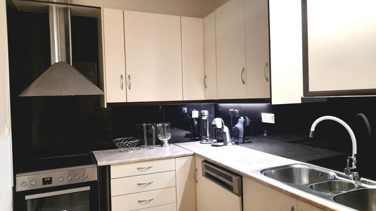 Apartment Split Level *