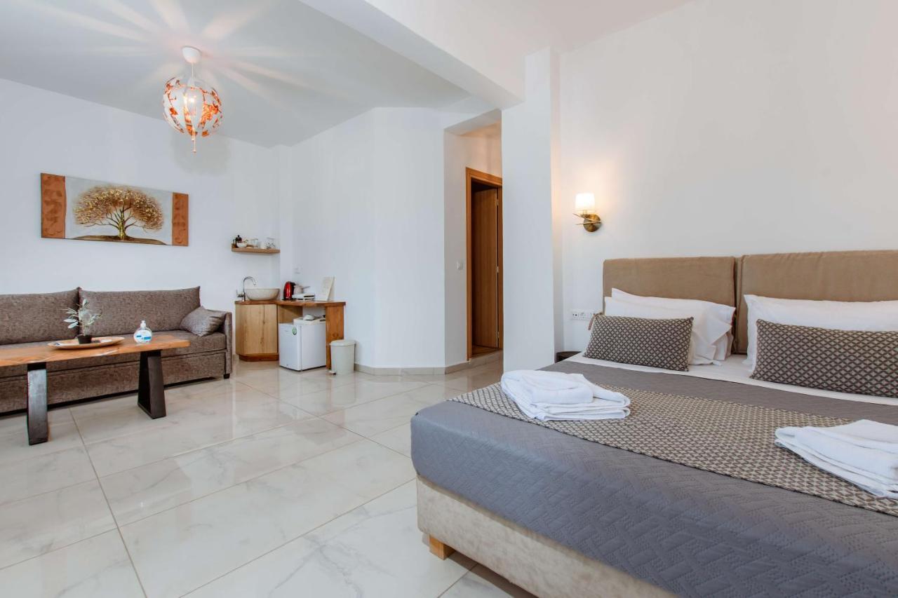 Deluxe Hotel Chania (Crete)