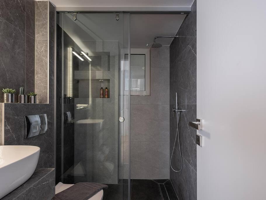 Apartment Marita Luxury With Parking Space