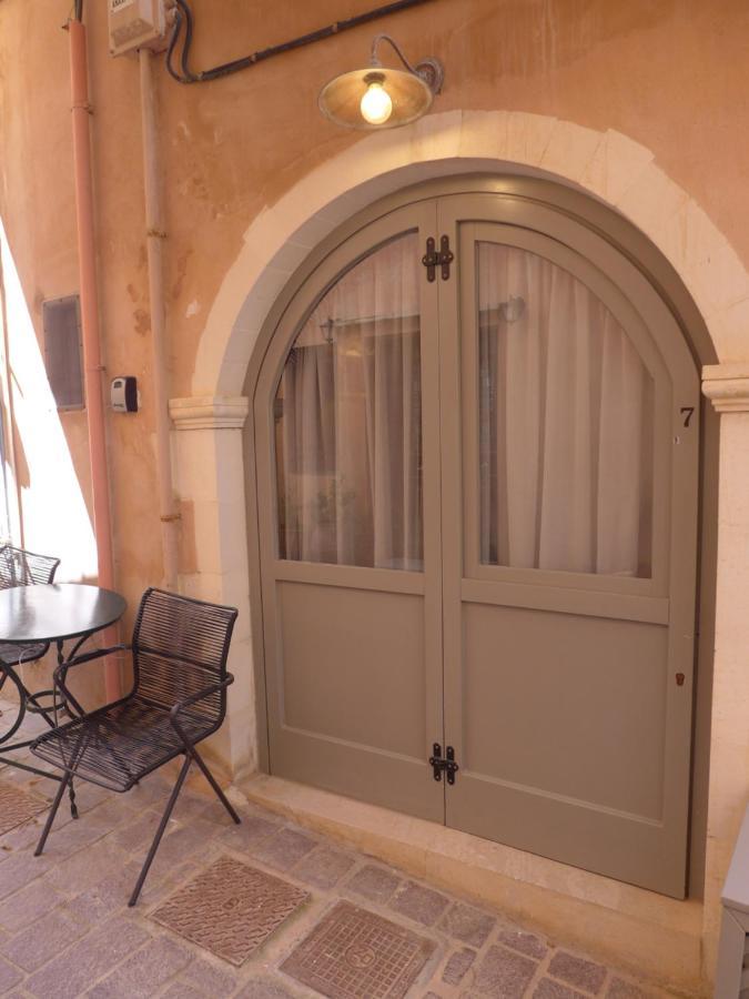Guest house Eva Chania (Crete)