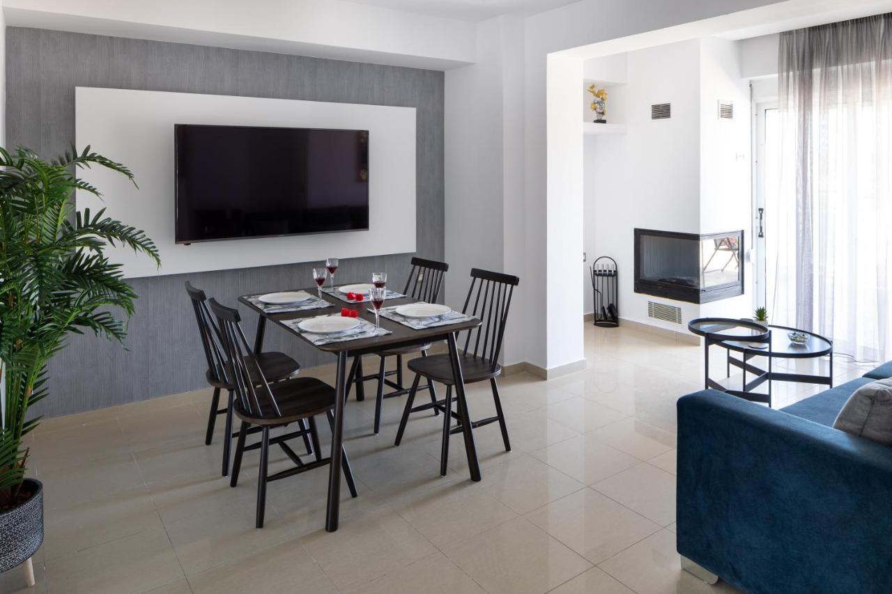  Apartment *