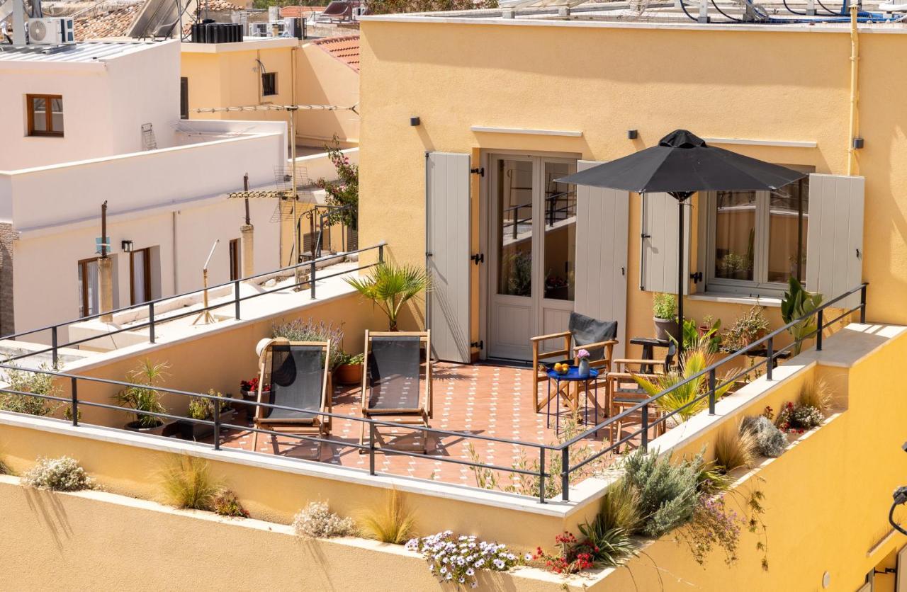 Flaneur Hotel *