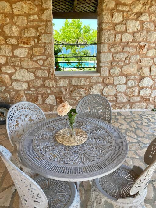 Oceanus Villa *