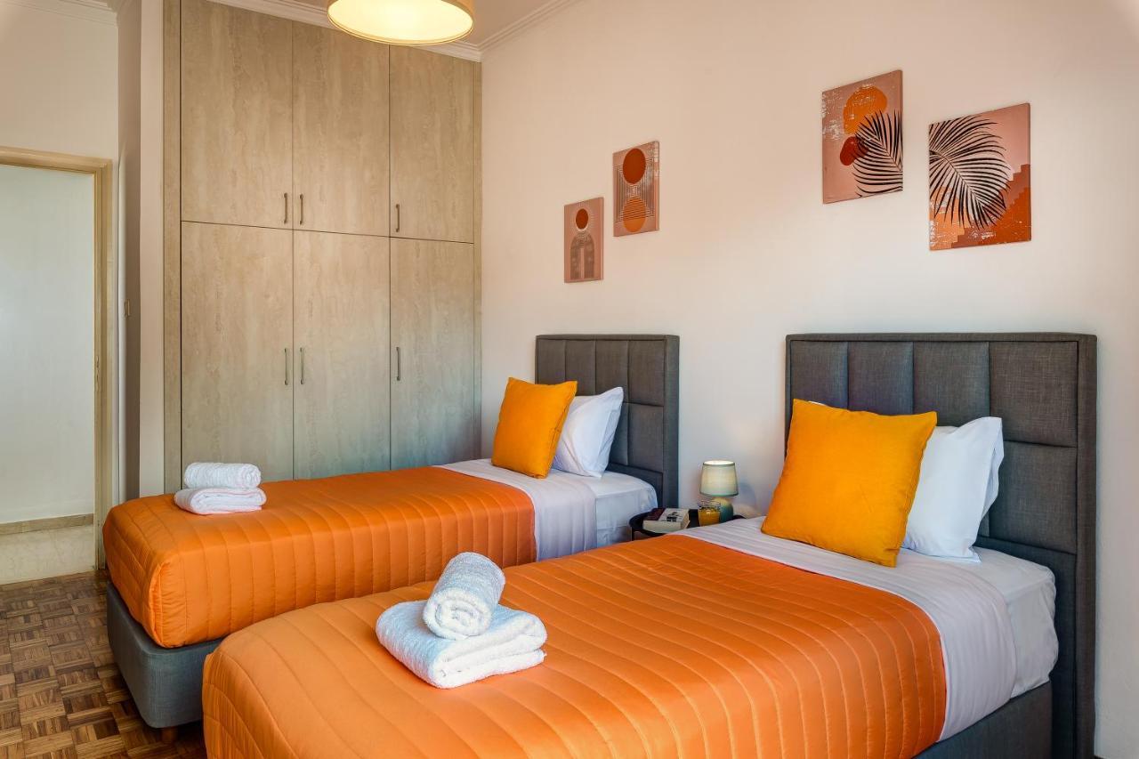 Apt. With Parking - 3 Min From Old Port Appartement