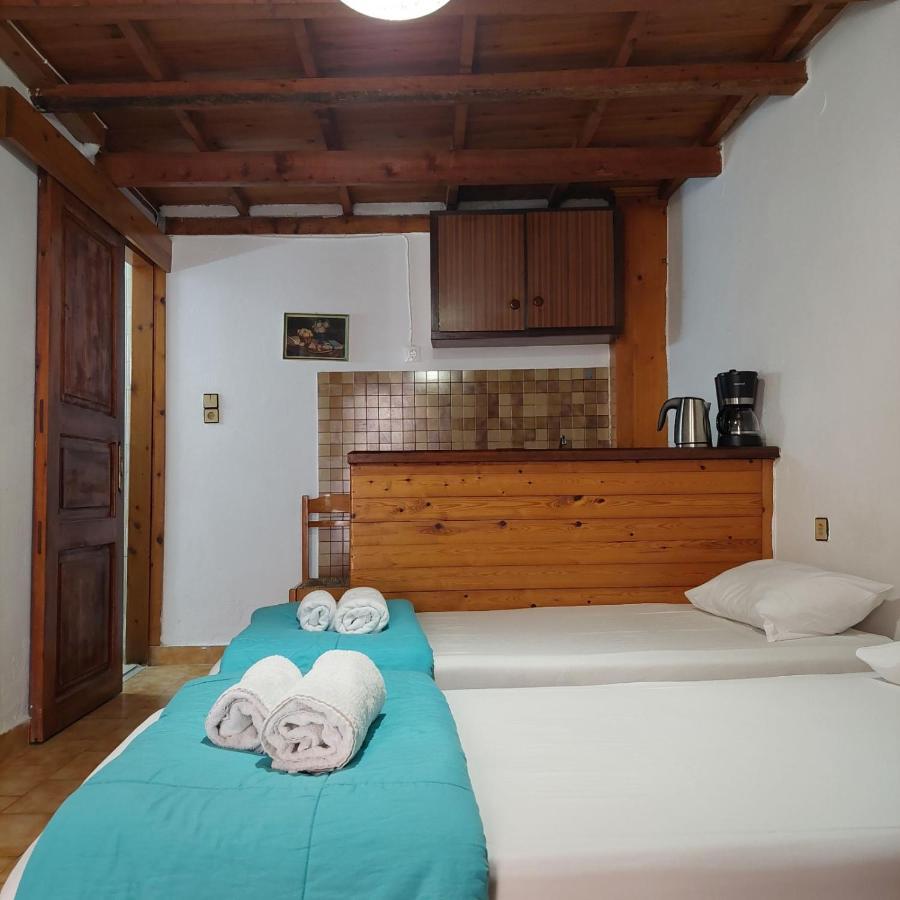 Inn Chryssoula Chania (Crete)