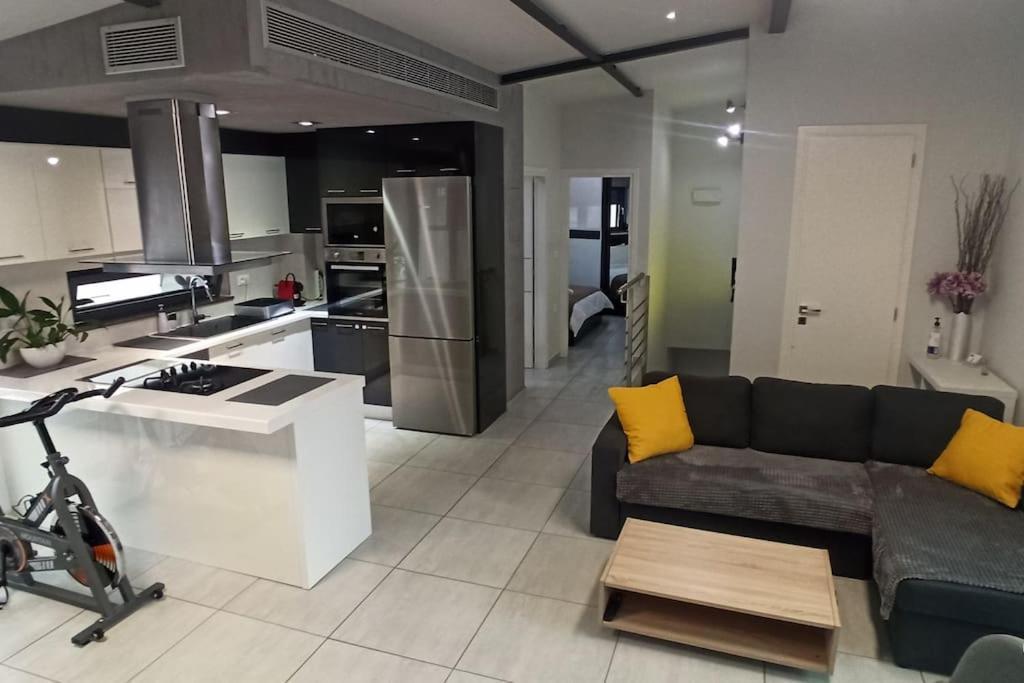 Apartment Yianna's Modern In Chania