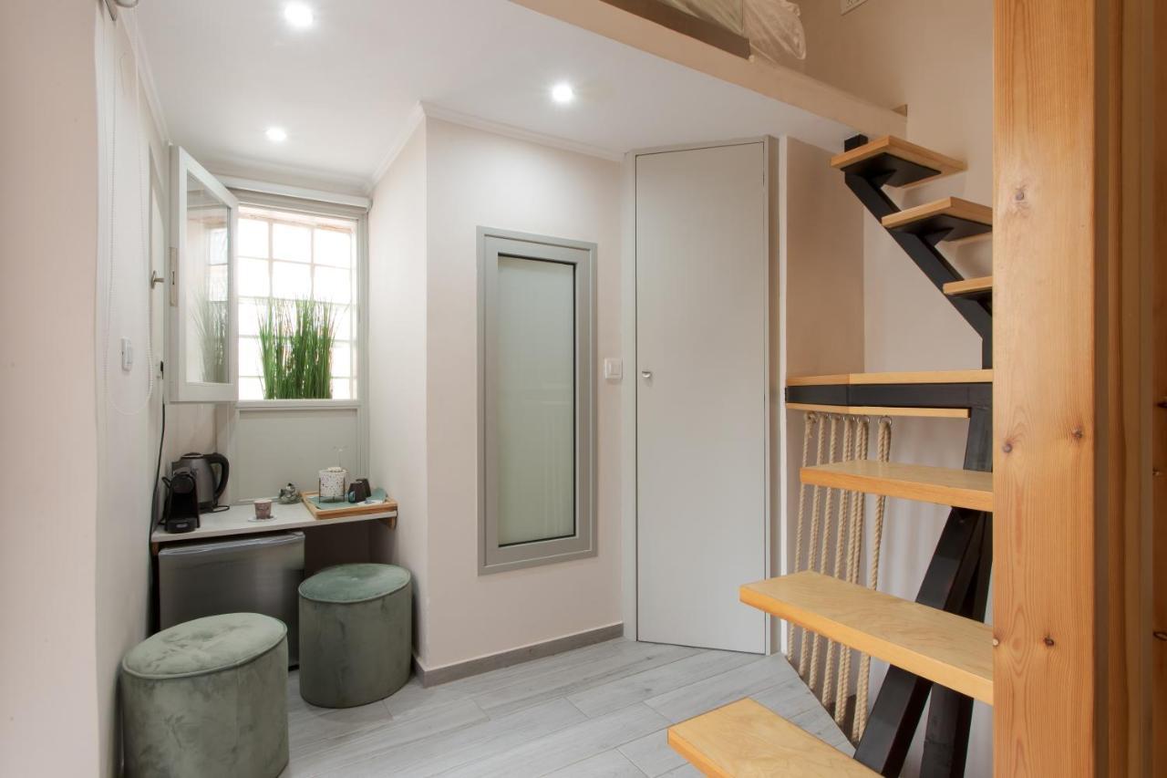 Mitos Cozy Bed & Breakfast *