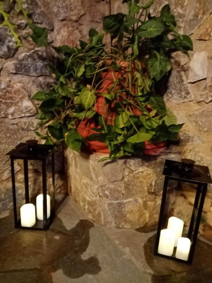 Rafaelhouse * Chrissi Akti Chania