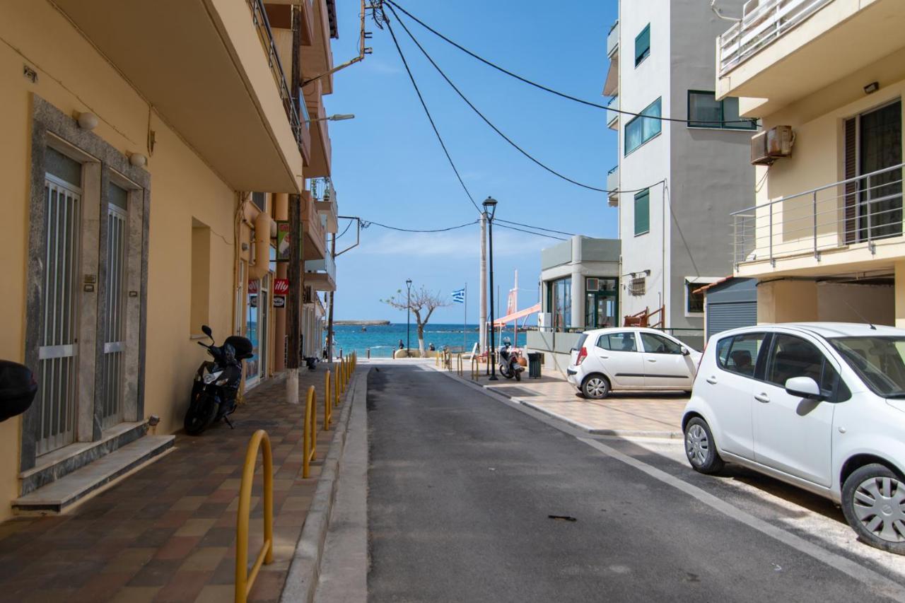 Michail Chania δίπλα στην παραλία της πόλης Apartment *