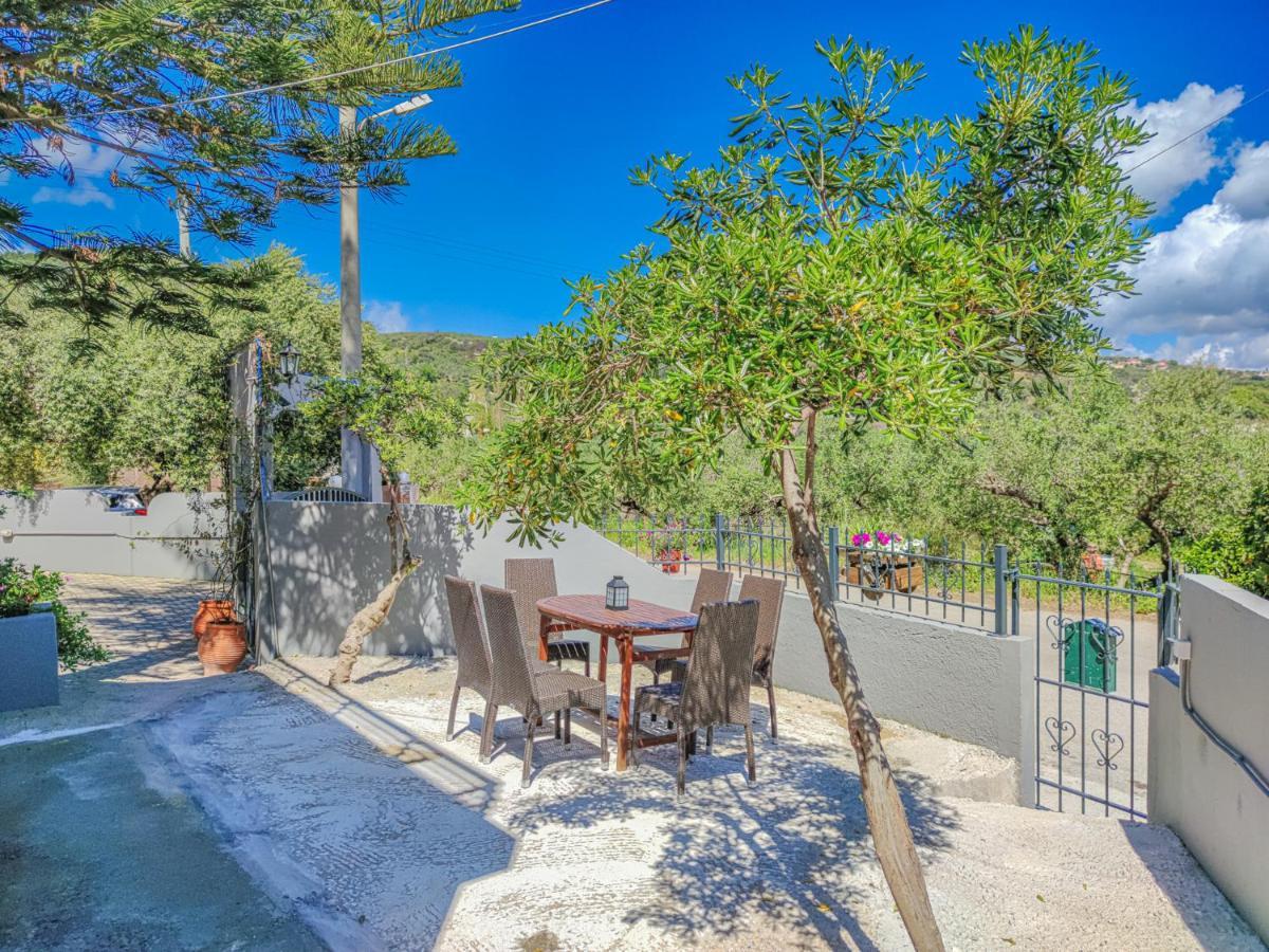 Lampros House In The Countryside Apartment Chania (Crete)