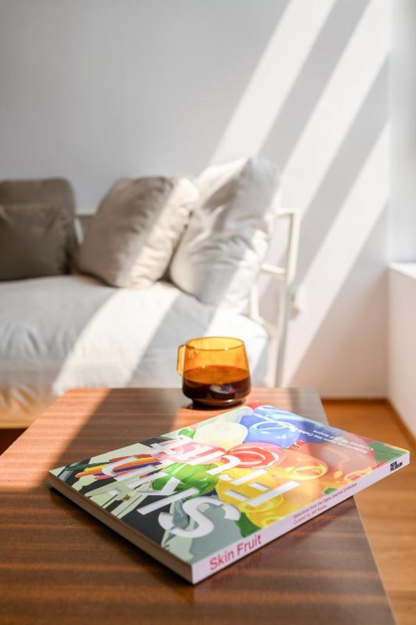 Apartment Artful City Loft With Rooftop Terrace, Near Beach