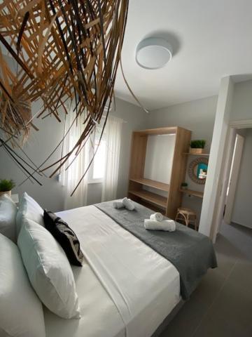 Fanouris Luxury 2