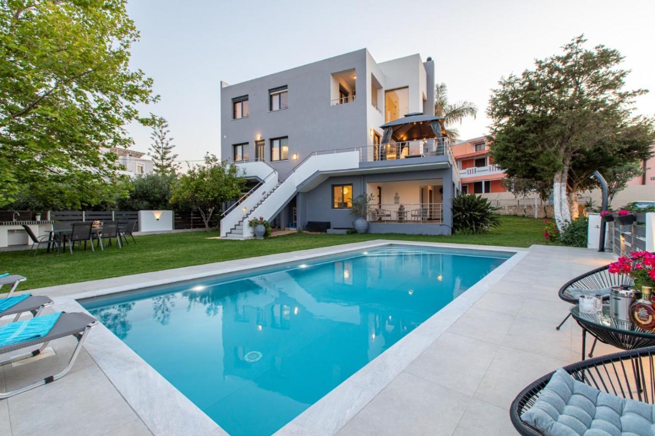 Crystal Waves Lux Villa-homeleader Villa *