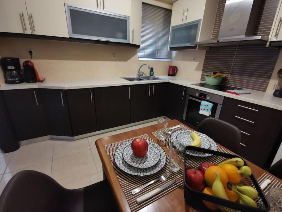 Comfy In Chania Center Apartment *